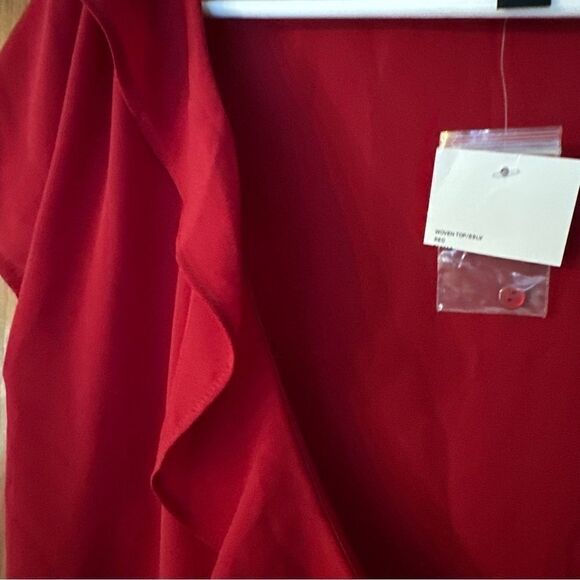 Forever 21 Woven Red Top Size Medium New - Picture 5 of 6
